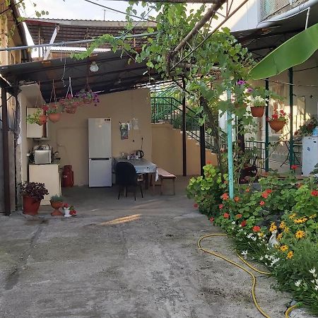 Na Shapsug Guest House 가그라 외부 사진